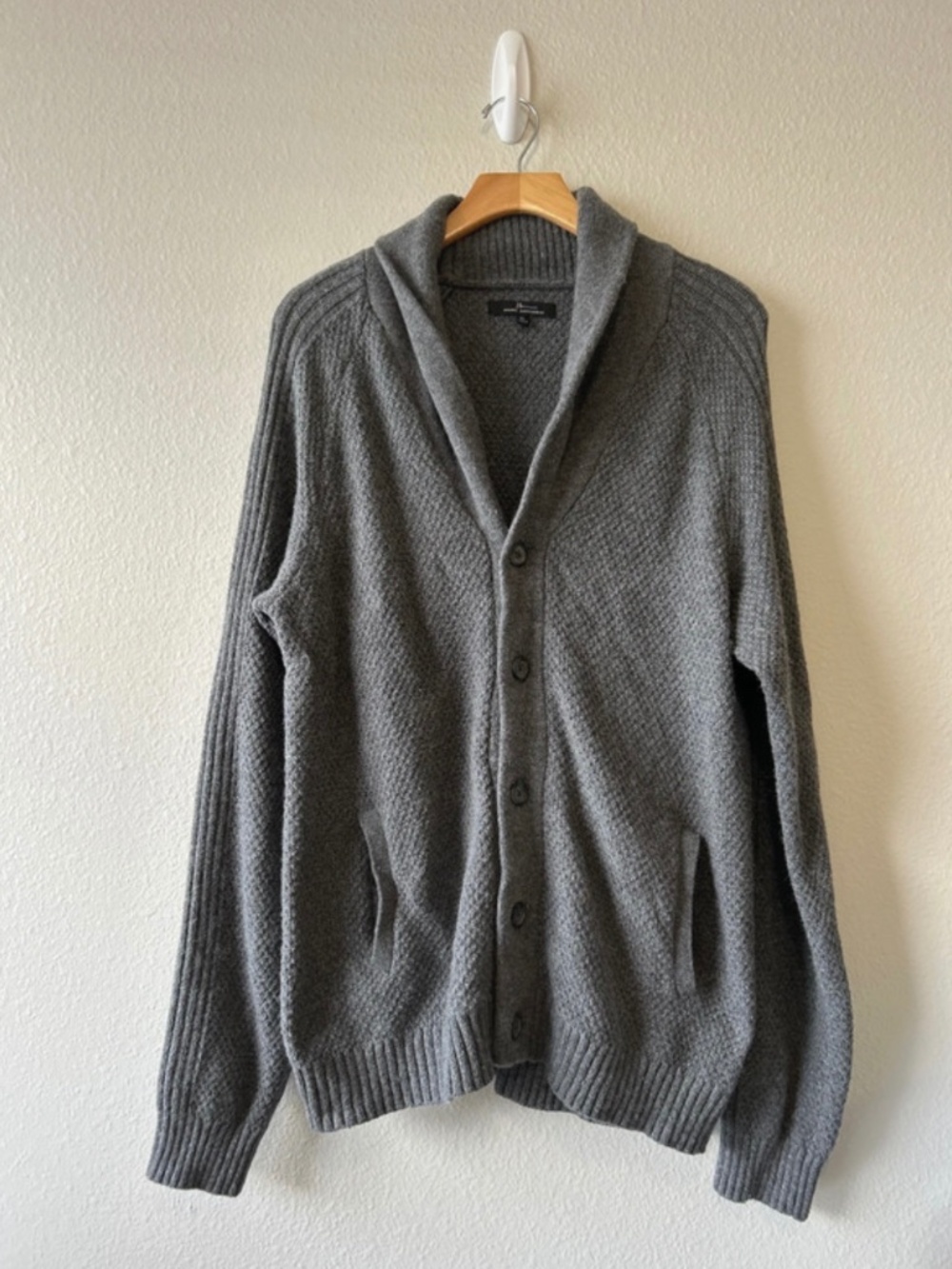 Marc Anthony Men's gray button up cardigan, size XL